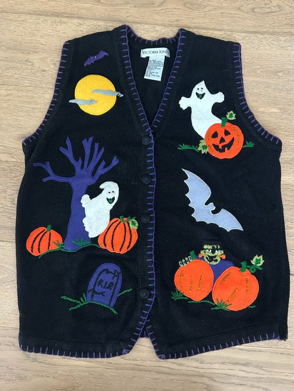Victoria Jones Halloween Sweater Vest Pumpkin Ghost Bat